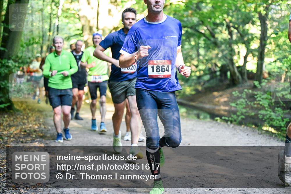 28.09.2025 - 33. Volkslauf durch das schöne Alstertal Dr. Thomas Lammeyer http://msf.ph/oto/8951617 28.09.2025 10:18:44 Laufen 1820, 1864 meine-sportfotos.de
