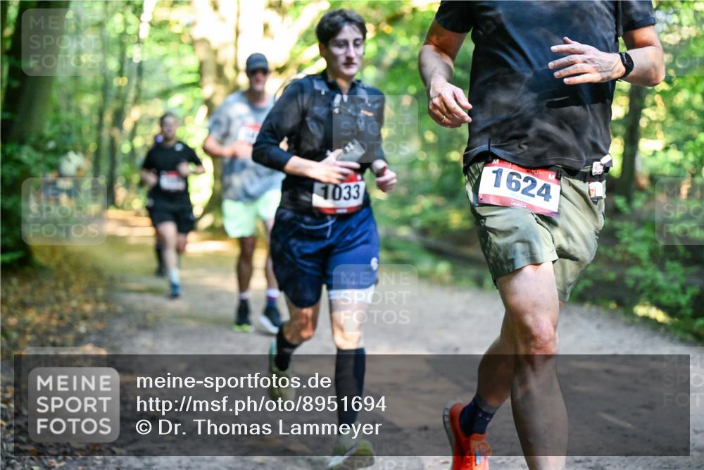 28.09.2025 - 33. Volkslauf durch das schöne Alstertal Dr. Thomas Lammeyer http://msf.ph/oto/8951694 28.09.2025 10:19:00 Laufen 1033, 1624 meine-sportfotos.de
