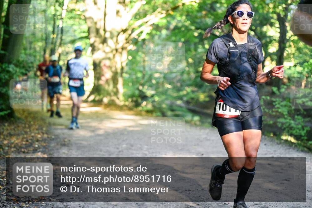 28.09.2025 - 33. Volkslauf durch das schöne Alstertal Dr. Thomas Lammeyer http://msf.ph/oto/8951716 28.09.2025 10:19:04 Laufen 10 meine-sportfotos.de