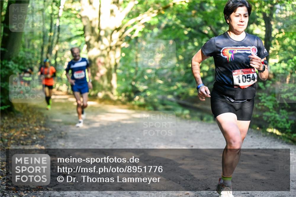 28.09.2025 - 33. Volkslauf durch das schöne Alstertal Dr. Thomas Lammeyer http://msf.ph/oto/8951776 28.09.2025 10:19:14 Laufen 9, 1054 meine-sportfotos.de