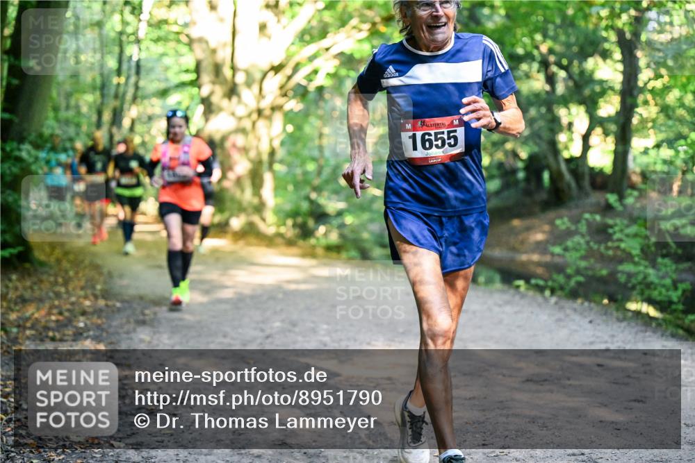 28.09.2025 - 33. Volkslauf durch das schöne Alstertal Dr. Thomas Lammeyer http://msf.ph/oto/8951790 28.09.2025 10:19:17 Laufen 1655 meine-sportfotos.de