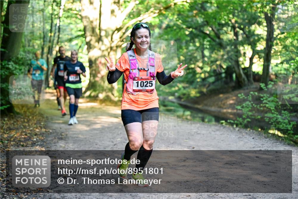 28.09.2025 - 33. Volkslauf durch das schöne Alstertal Dr. Thomas Lammeyer http://msf.ph/oto/8951801 28.09.2025 10:19:19 Laufen 1025 meine-sportfotos.de