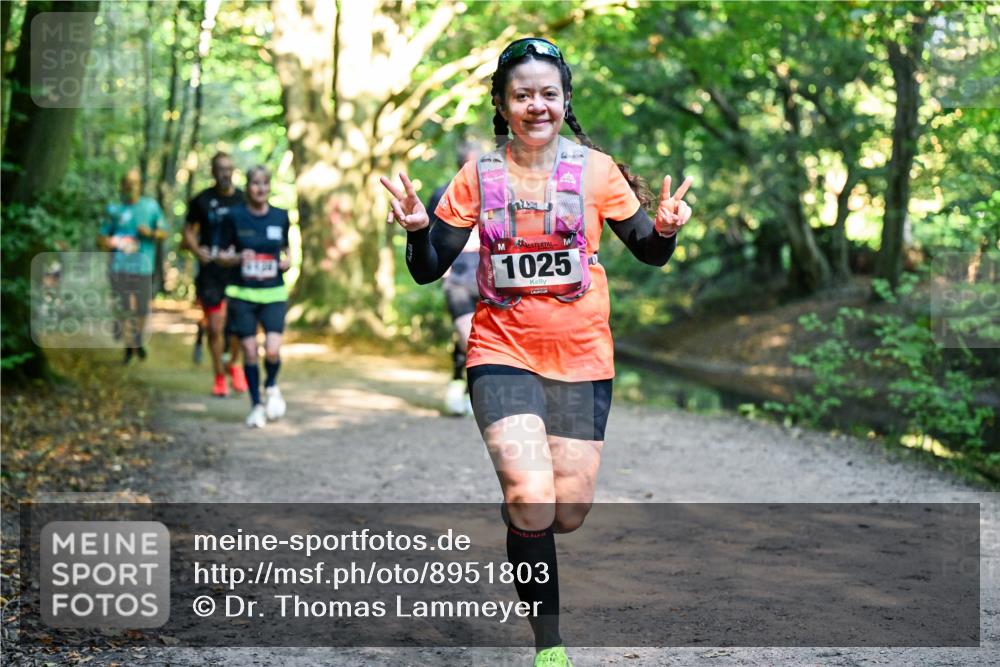 28.09.2025 - 33. Volkslauf durch das schöne Alstertal Dr. Thomas Lammeyer http://msf.ph/oto/8951803 28.09.2025 10:19:19 Laufen 1025 meine-sportfotos.de