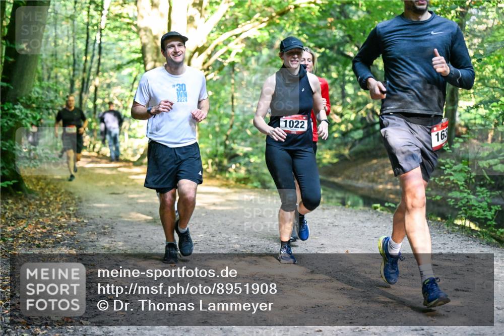 28.09.2025 - 33. Volkslauf durch das schöne Alstertal Dr. Thomas Lammeyer http://msf.ph/oto/8951908 28.09.2025 10:19:38 Laufen 30, 2024, 1022, 163 meine-sportfotos.de