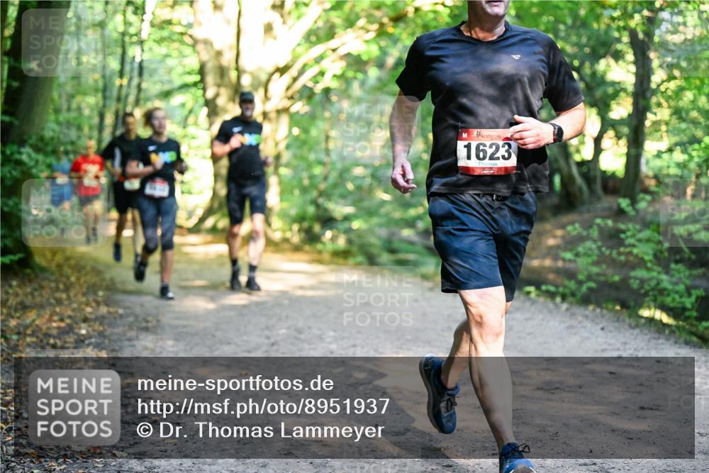 28.09.2025 - 33. Volkslauf durch das schöne Alstertal Dr. Thomas Lammeyer http://msf.ph/oto/8951937 28.09.2025 10:19:43 Laufen 1623 meine-sportfotos.de