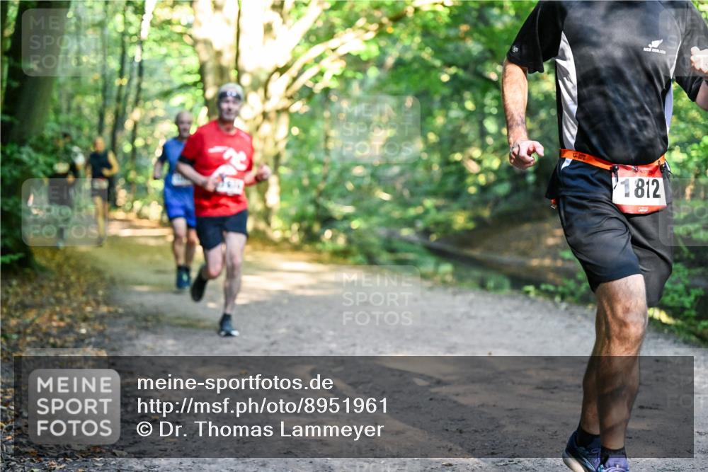 28.09.2025 - 33. Volkslauf durch das schöne Alstertal Dr. Thomas Lammeyer http://msf.ph/oto/8951961 28.09.2025 10:19:48 Laufen 1812 meine-sportfotos.de