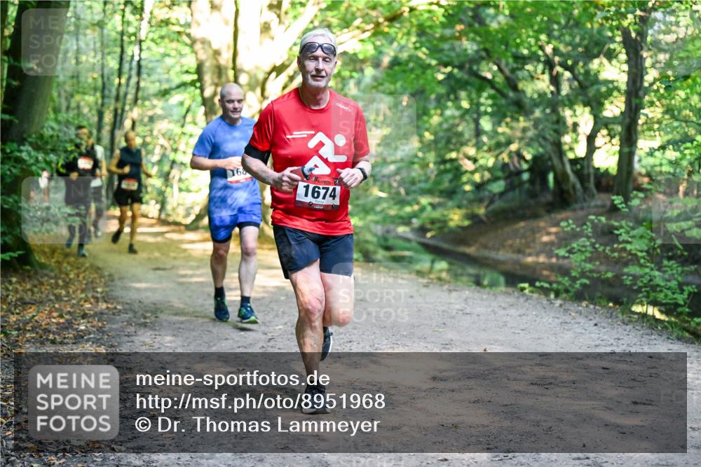 28.09.2025 - 33. Volkslauf durch das schöne Alstertal Dr. Thomas Lammeyer http://msf.ph/oto/8951968 28.09.2025 10:19:49 Laufen 168, 1674 meine-sportfotos.de