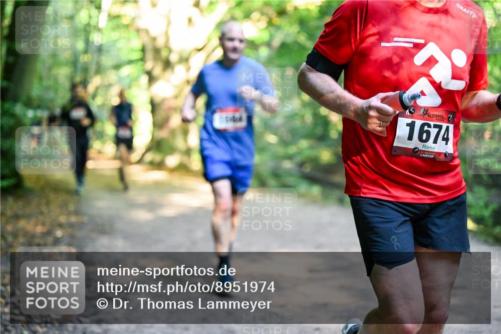 28.09.2025 - 33. Volkslauf durch das schöne Alstertal Dr. Thomas Lammeyer http://msf.ph/oto/8951974 28.09.2025 10:19:50 Laufen 1674 meine-sportfotos.de