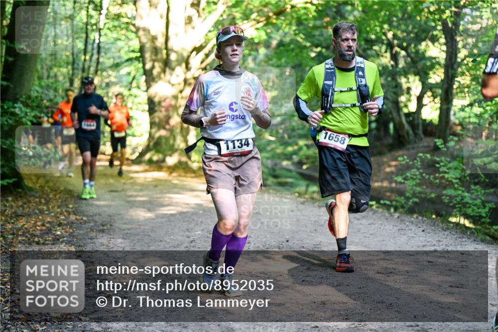 28.09.2025 - 33. Volkslauf durch das schöne Alstertal Dr. Thomas Lammeyer http://msf.ph/oto/8952035 28.09.2025 10:19:59 Laufen 1134, 1658 meine-sportfotos.de