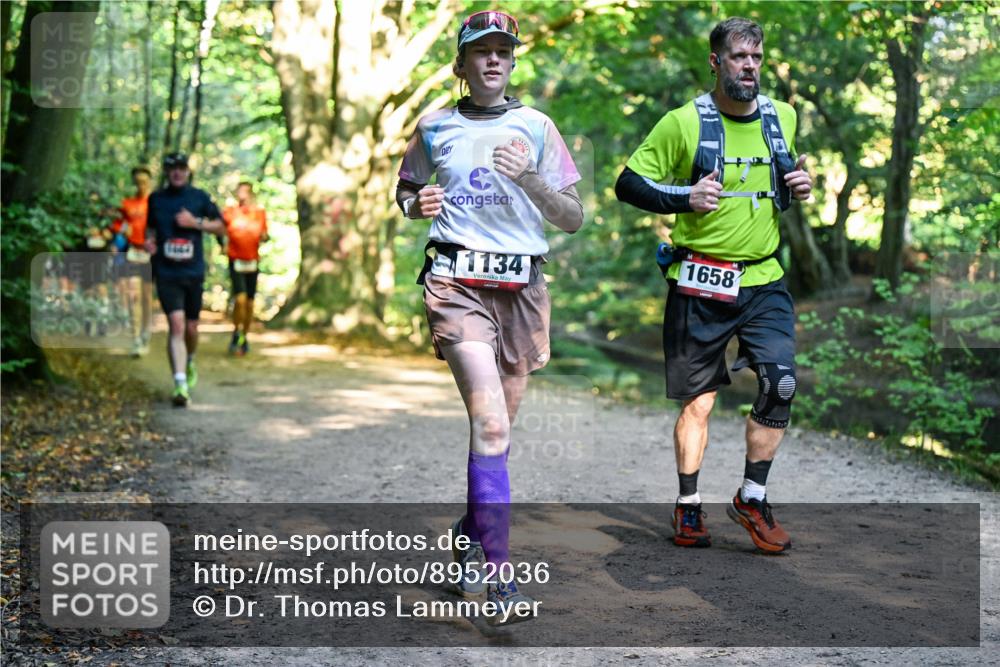 28.09.2025 - 33. Volkslauf durch das schöne Alstertal Dr. Thomas Lammeyer http://msf.ph/oto/8952036 28.09.2025 10:20:00 Laufen 1134, 1658 meine-sportfotos.de