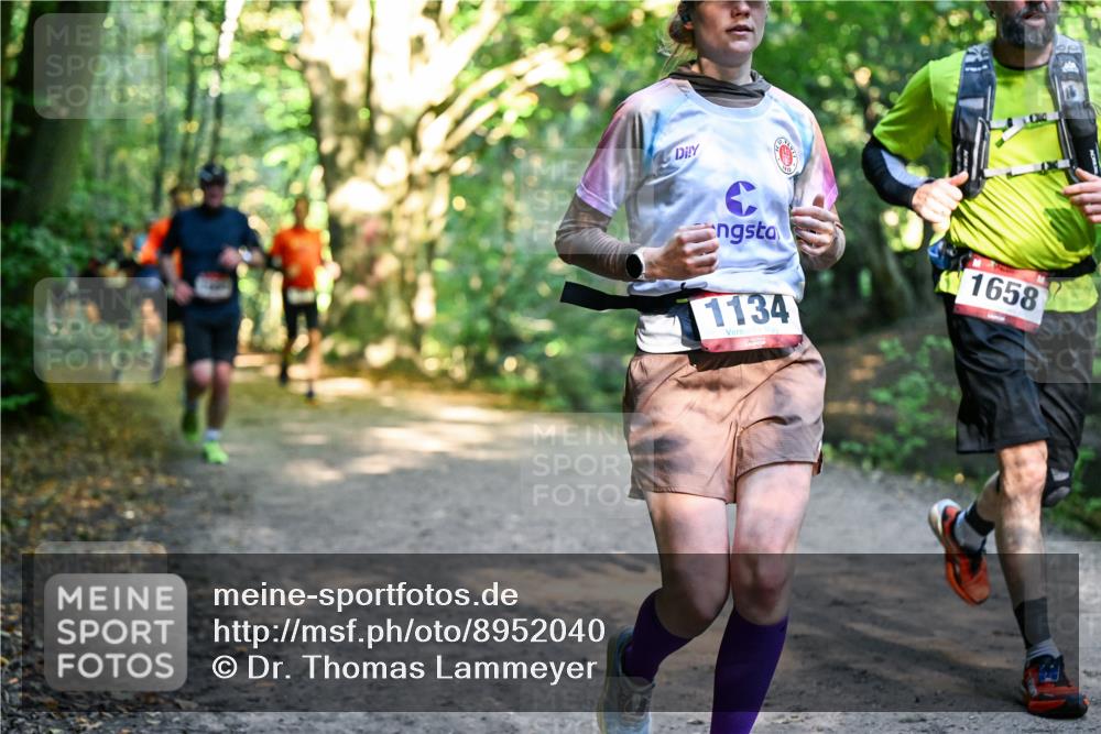 28.09.2025 - 33. Volkslauf durch das schöne Alstertal Dr. Thomas Lammeyer http://msf.ph/oto/8952040 28.09.2025 10:20:00 Laufen 1134, 1658 meine-sportfotos.de
