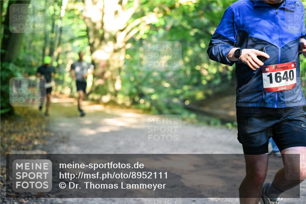 28.09.2025 - 33. Volkslauf durch das schöne Alstertal Dr. Thomas Lammeyer http://msf.ph/oto/8952111 28.09.2025 10:20:13 Laufen 1640 meine-sportfotos.de