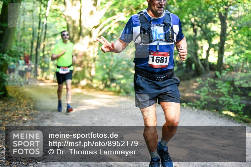 28.09.2025 - 33. Volkslauf durch das schöne Alstertal Dr. Thomas Lammeyer http://msf.ph/oto/8952179 28.09.2025 10:20:37 Laufen 1681 meine-sportfotos.de
