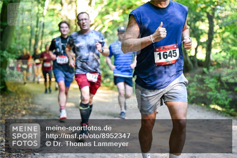 28.09.2025 - 33. Volkslauf durch das schöne Alstertal Dr. Thomas Lammeyer http://msf.ph/oto/8952347 28.09.2025 10:21:09 Laufen 172, 1645 meine-sportfotos.de
