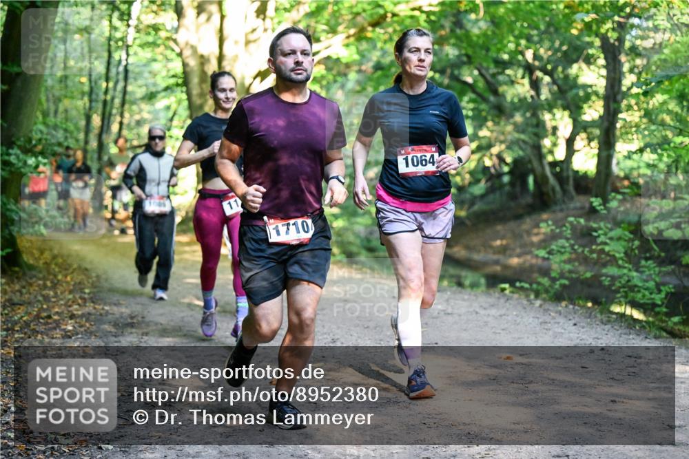 28.09.2025 - 33. Volkslauf durch das schöne Alstertal Dr. Thomas Lammeyer http://msf.ph/oto/8952380 28.09.2025 10:21:15 Laufen 11, 1710, 1064 meine-sportfotos.de