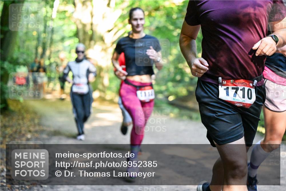 28.09.2025 - 33. Volkslauf durch das schöne Alstertal Dr. Thomas Lammeyer http://msf.ph/oto/8952385 28.09.2025 10:21:16 Laufen 1710 meine-sportfotos.de