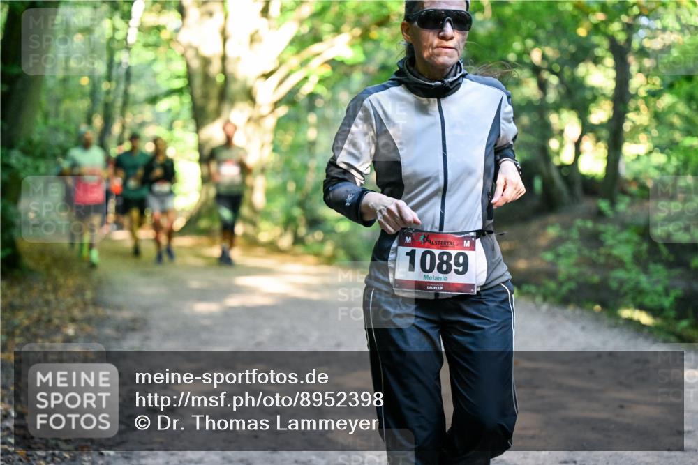 28.09.2025 - 33. Volkslauf durch das schöne Alstertal Dr. Thomas Lammeyer http://msf.ph/oto/8952398 28.09.2025 10:21:18 Laufen 1089 meine-sportfotos.de