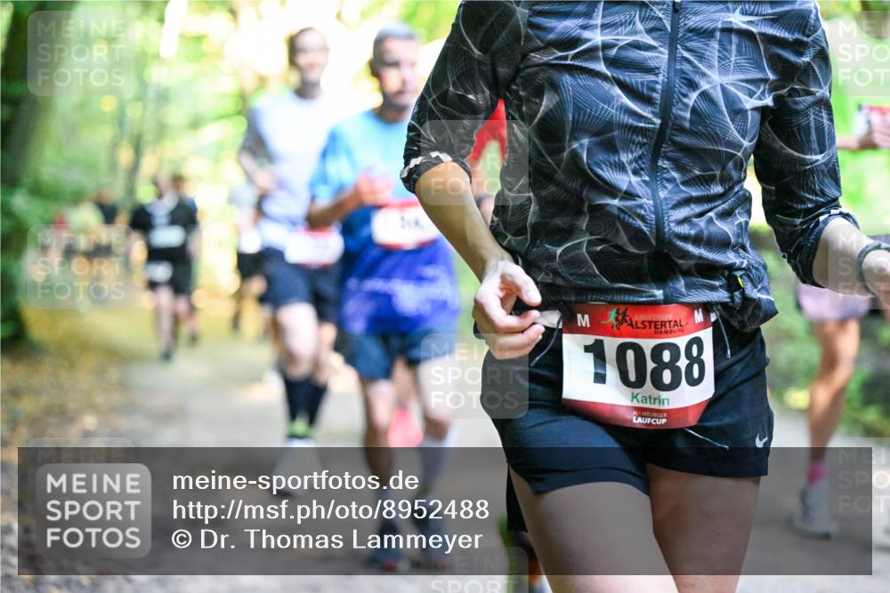 28.09.2025 - 33. Volkslauf durch das schöne Alstertal Dr. Thomas Lammeyer http://msf.ph/oto/8952488 28.09.2025 10:21:39 Laufen 1088 meine-sportfotos.de
