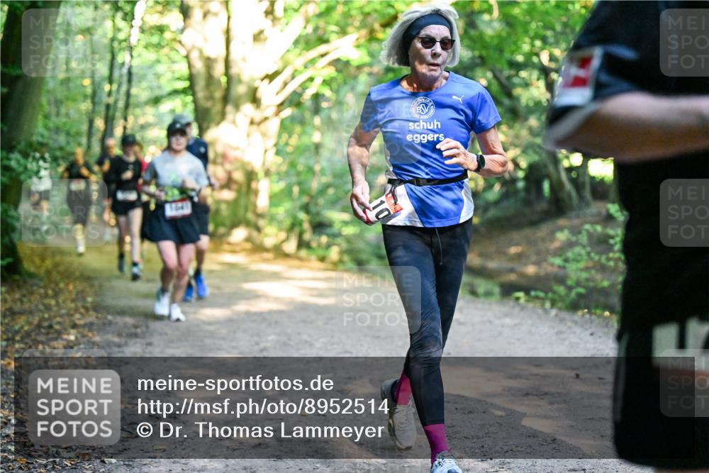 28.09.2025 - 33. Volkslauf durch das schöne Alstertal Dr. Thomas Lammeyer http://msf.ph/oto/8952514 28.09.2025 10:21:44 Laufen  meine-sportfotos.de