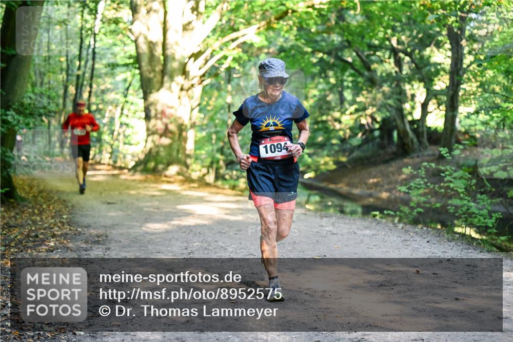 28.09.2025 - 33. Volkslauf durch das schöne Alstertal Dr. Thomas Lammeyer http://msf.ph/oto/8952575 28.09.2025 10:21:55 Laufen 1094 meine-sportfotos.de