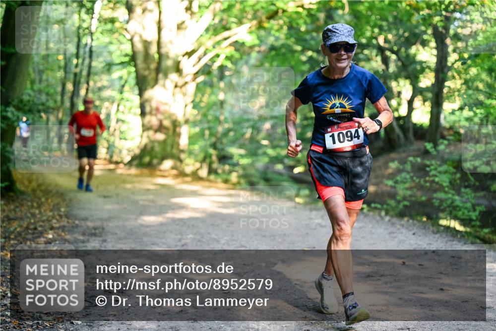 28.09.2025 - 33. Volkslauf durch das schöne Alstertal Dr. Thomas Lammeyer http://msf.ph/oto/8952579 28.09.2025 10:21:56 Laufen 1094 meine-sportfotos.de