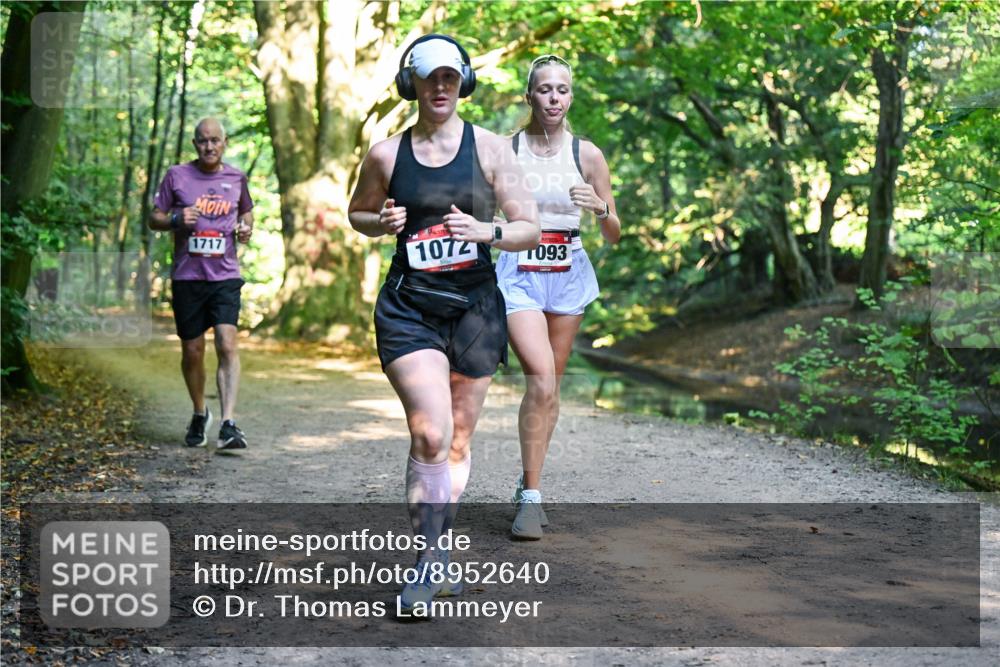 28.09.2025 - 33. Volkslauf durch das schöne Alstertal Dr. Thomas Lammeyer http://msf.ph/oto/8952640 28.09.2025 10:22:13 Laufen 1717, 1072, 093 meine-sportfotos.de