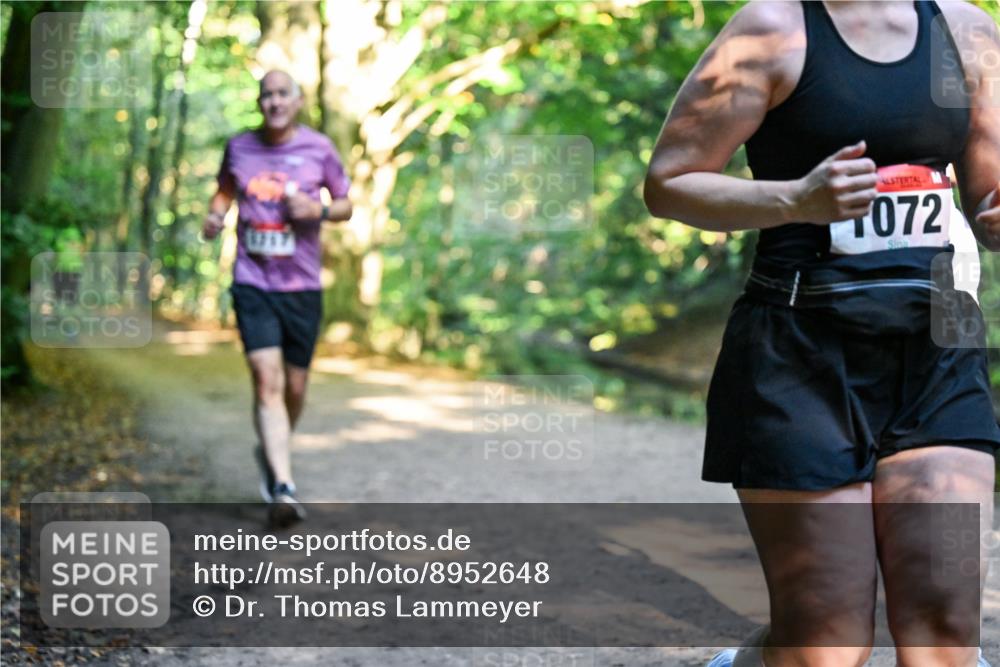 28.09.2025 - 33. Volkslauf durch das schöne Alstertal Dr. Thomas Lammeyer http://msf.ph/oto/8952648 28.09.2025 10:22:15 Laufen 1717, 072 meine-sportfotos.de