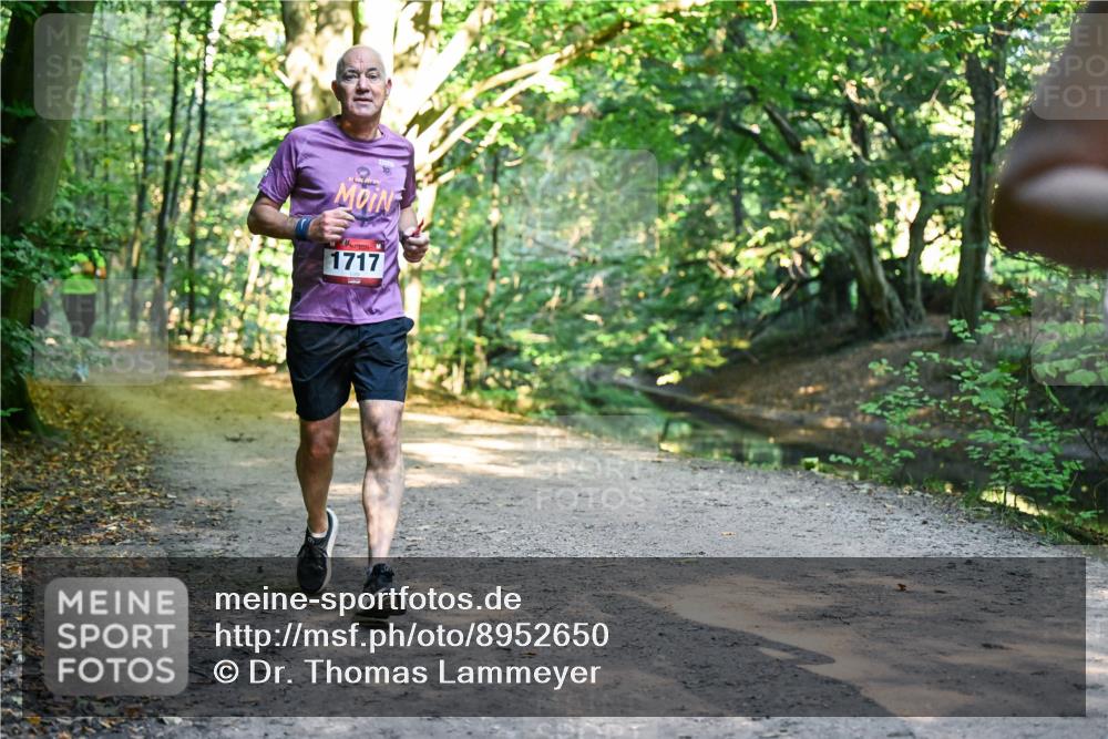 28.09.2025 - 33. Volkslauf durch das schöne Alstertal Dr. Thomas Lammeyer http://msf.ph/oto/8952650 28.09.2025 10:22:15 Laufen 1717 meine-sportfotos.de