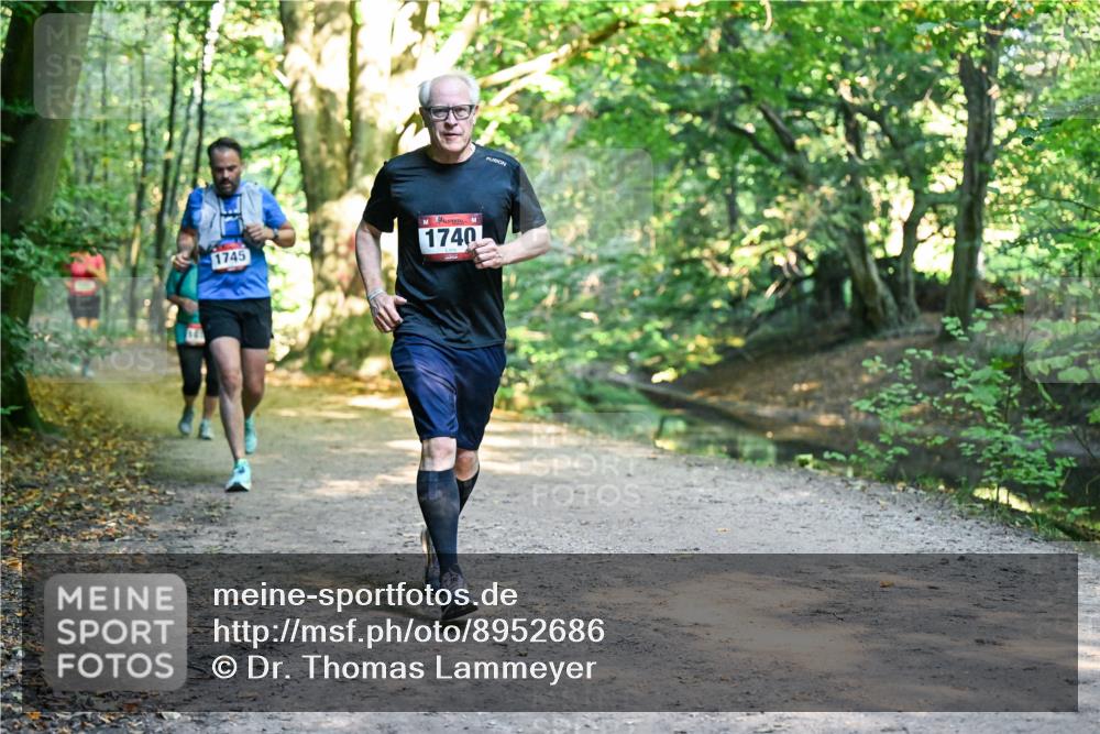 28.09.2025 - 33. Volkslauf durch das schöne Alstertal Dr. Thomas Lammeyer http://msf.ph/oto/8952686 28.09.2025 10:22:25 Laufen 1745, 1740 meine-sportfotos.de