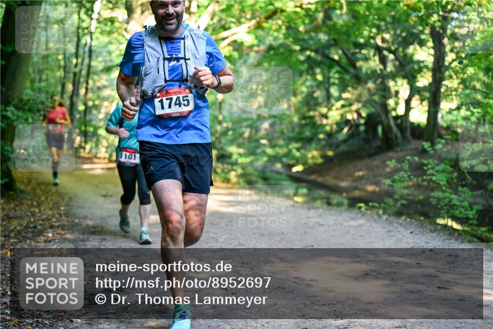 28.09.2025 - 33. Volkslauf durch das schöne Alstertal Dr. Thomas Lammeyer http://msf.ph/oto/8952697 28.09.2025 10:22:27 Laufen 101, 1745 meine-sportfotos.de