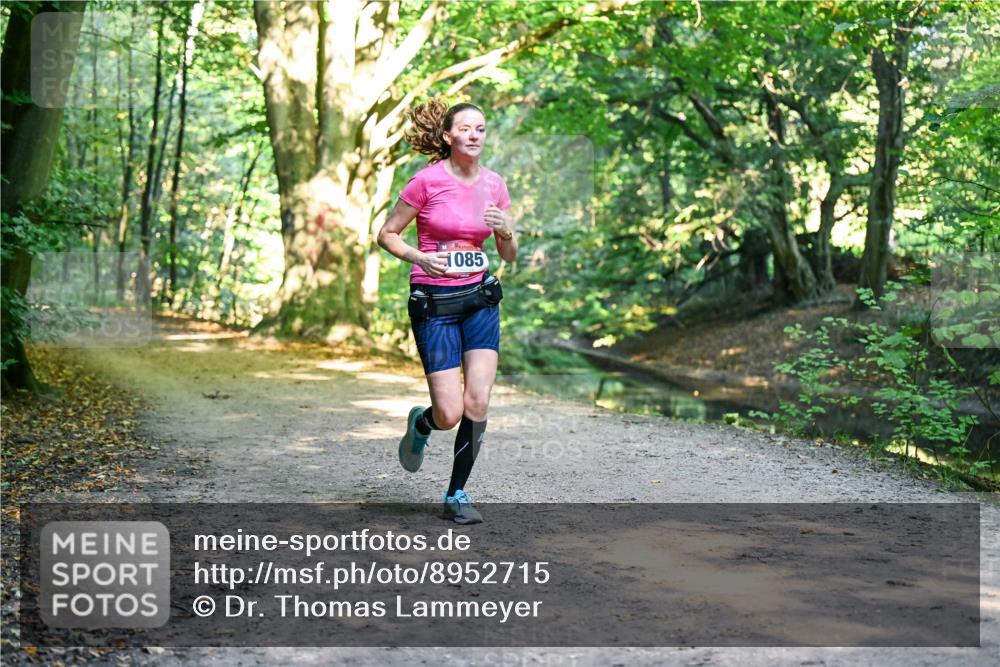 28.09.2025 - 33. Volkslauf durch das schöne Alstertal Dr. Thomas Lammeyer http://msf.ph/oto/8952715 28.09.2025 10:22:32 Laufen 1085 meine-sportfotos.de