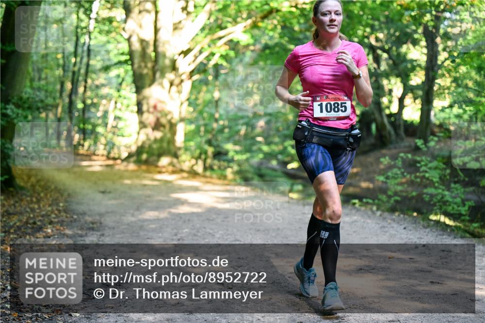 28.09.2025 - 33. Volkslauf durch das schöne Alstertal Dr. Thomas Lammeyer http://msf.ph/oto/8952722 28.09.2025 10:22:33 Laufen 1085 meine-sportfotos.de