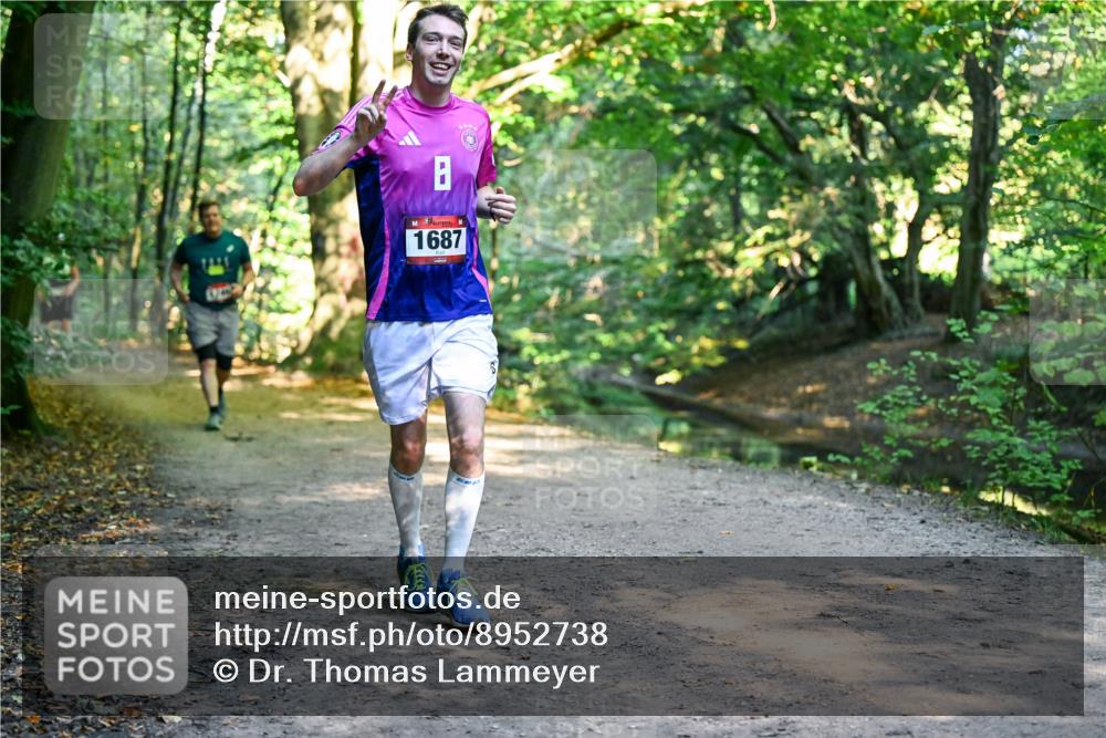28.09.2025 - 33. Volkslauf durch das schöne Alstertal Dr. Thomas Lammeyer http://msf.ph/oto/8952738 28.09.2025 10:22:44 Laufen 1687 meine-sportfotos.de