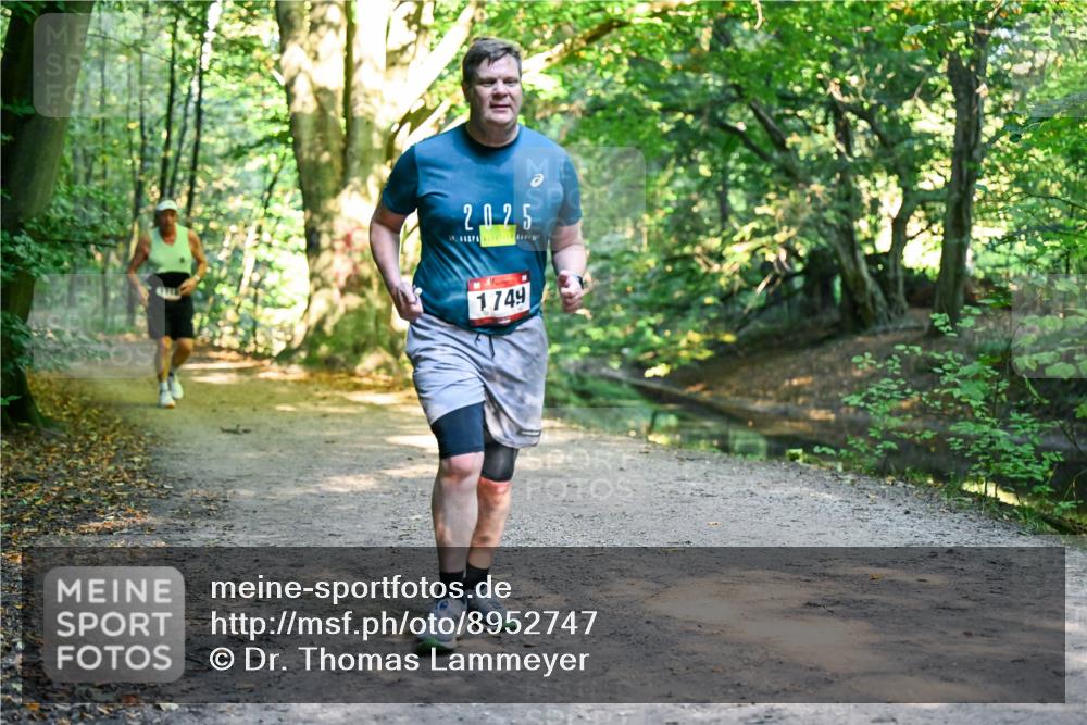 28.09.2025 - 33. Volkslauf durch das schöne Alstertal Dr. Thomas Lammeyer http://msf.ph/oto/8952747 28.09.2025 10:22:48 Laufen 2025, 1749 meine-sportfotos.de