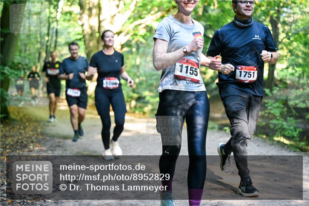 28.09.2025 - 33. Volkslauf durch das schöne Alstertal Dr. Thomas Lammeyer http://msf.ph/oto/8952829 28.09.2025 10:23:21 Laufen 12, 11, 2023, 108, 1155, 1751 meine-sportfotos.de