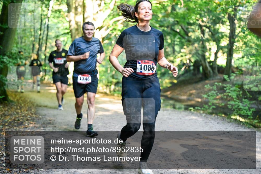 28.09.2025 - 33. Volkslauf durch das schöne Alstertal Dr. Thomas Lammeyer http://msf.ph/oto/8952835 28.09.2025 10:23:22 Laufen 1746, 1086 meine-sportfotos.de