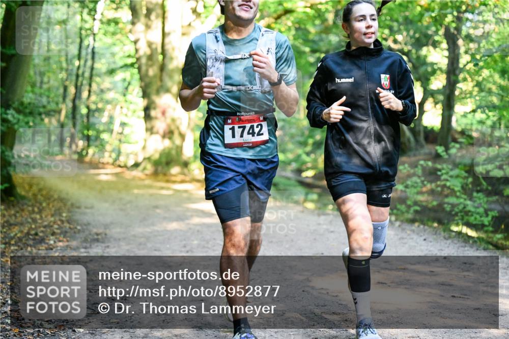 28.09.2025 - 33. Volkslauf durch das schöne Alstertal Dr. Thomas Lammeyer http://msf.ph/oto/8952877 28.09.2025 10:23:29 Laufen 1742 meine-sportfotos.de