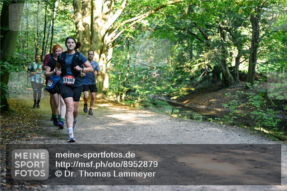 28.09.2025 - 33. Volkslauf durch das schöne Alstertal Dr. Thomas Lammeyer http://msf.ph/oto/8952879 28.09.2025 10:23:40 Laufen 743, 12, 1100 meine-sportfotos.de