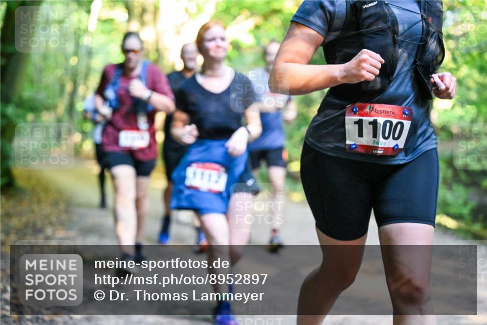 28.09.2025 - 33. Volkslauf durch das schöne Alstertal Dr. Thomas Lammeyer http://msf.ph/oto/8952897 28.09.2025 10:23:43 Laufen 1100 meine-sportfotos.de