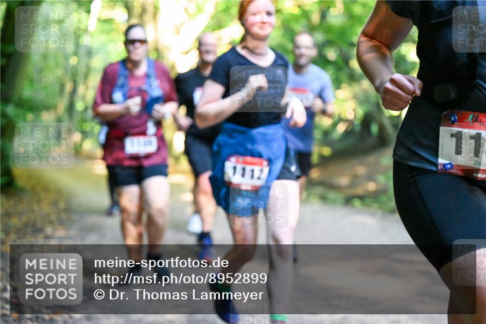 28.09.2025 - 33. Volkslauf durch das schöne Alstertal Dr. Thomas Lammeyer http://msf.ph/oto/8952899 28.09.2025 10:23:43 Laufen 1112, 11 meine-sportfotos.de