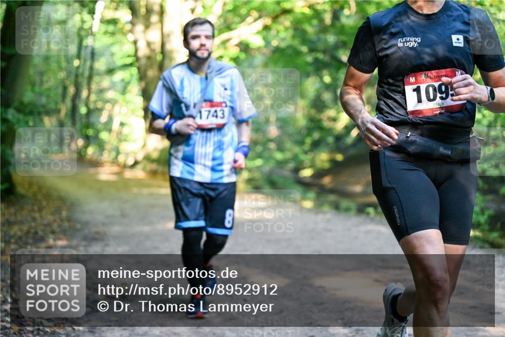 28.09.2025 - 33. Volkslauf durch das schöne Alstertal Dr. Thomas Lammeyer http://msf.ph/oto/8952912 28.09.2025 10:23:45 Laufen 1743, 109 meine-sportfotos.de