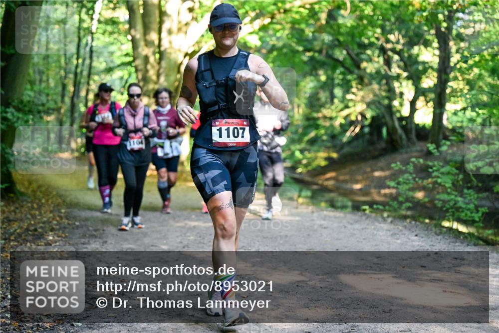 28.09.2025 - 33. Volkslauf durch das schöne Alstertal Dr. Thomas Lammeyer http://msf.ph/oto/8953021 28.09.2025 10:25:16 Laufen 104, 1107 meine-sportfotos.de