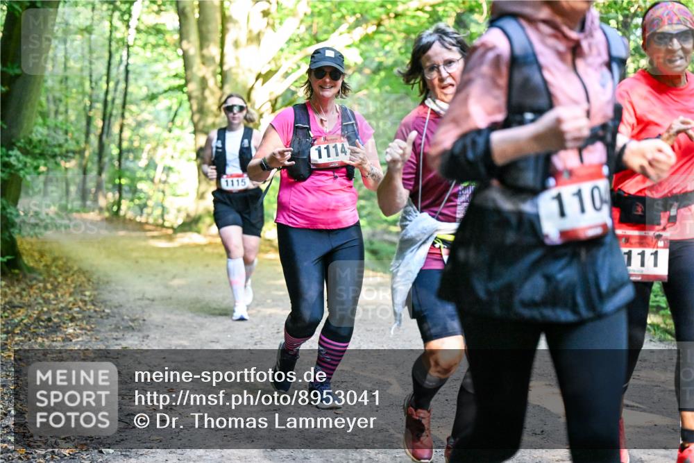28.09.2025 - 33. Volkslauf durch das schöne Alstertal Dr. Thomas Lammeyer http://msf.ph/oto/8953041 28.09.2025 10:25:19 Laufen 1115, 1114, 110, 111 meine-sportfotos.de