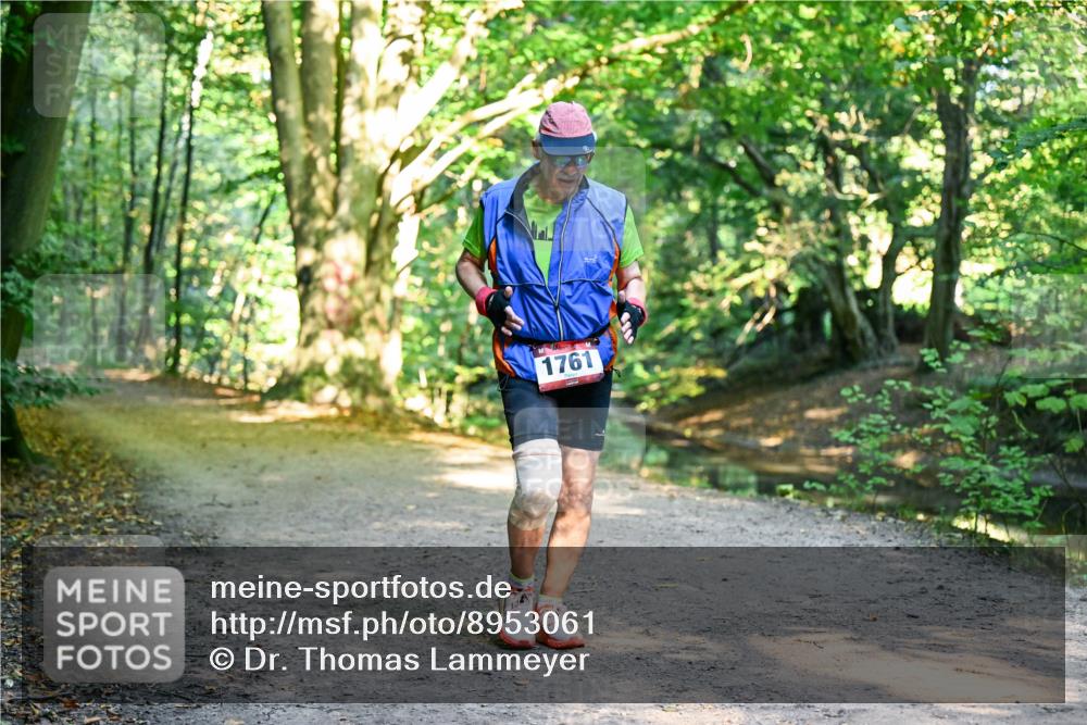 28.09.2025 - 33. Volkslauf durch das schöne Alstertal Dr. Thomas Lammeyer http://msf.ph/oto/8953061 28.09.2025 10:25:39 Laufen 1761 meine-sportfotos.de