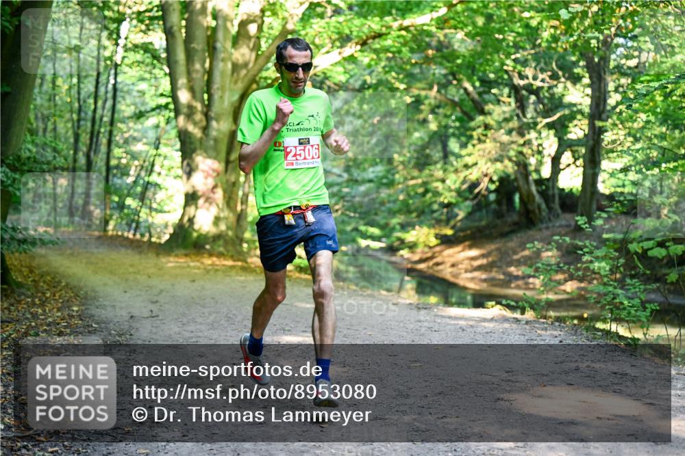28.09.2025 - 33. Volkslauf durch das schöne Alstertal Dr. Thomas Lammeyer http://msf.ph/oto/8953080 28.09.2025 10:33:07 Laufen 01, 2019, 2506 meine-sportfotos.de