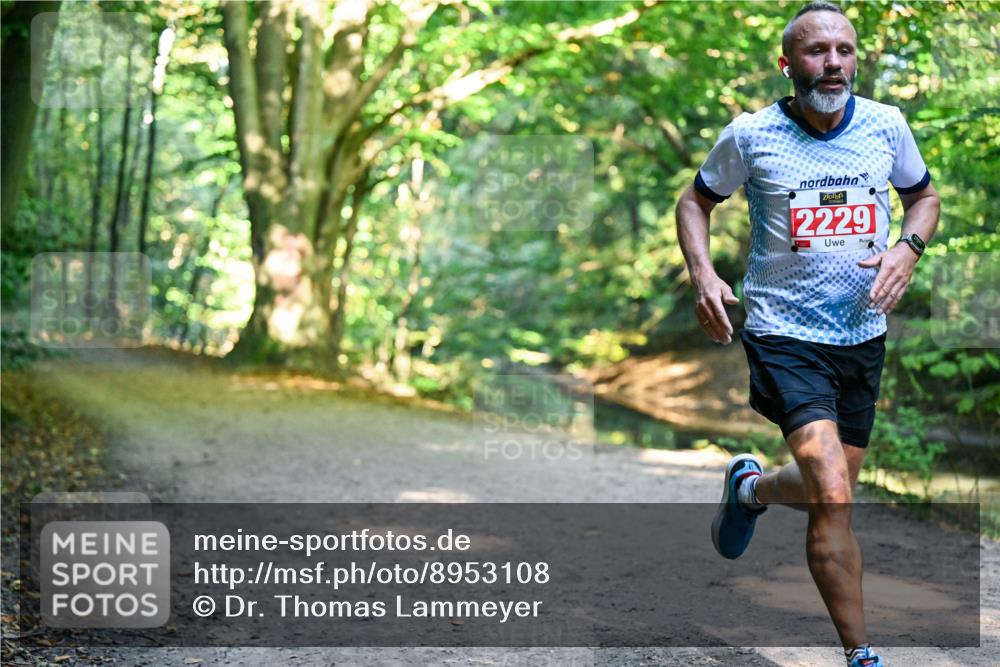 28.09.2025 - 33. Volkslauf durch das schöne Alstertal Dr. Thomas Lammeyer http://msf.ph/oto/8953108 28.09.2025 10:33:36 Laufen 2229 meine-sportfotos.de