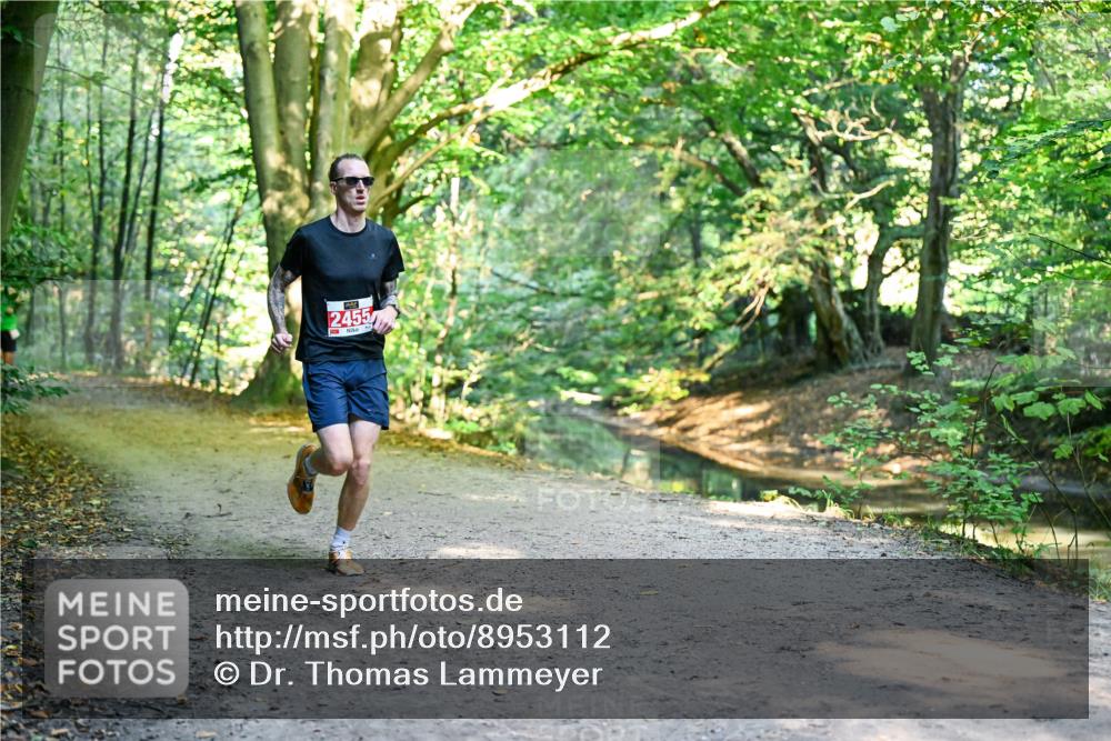 28.09.2025 - 33. Volkslauf durch das schöne Alstertal Dr. Thomas Lammeyer http://msf.ph/oto/8953112 28.09.2025 10:33:50 Laufen 2455 meine-sportfotos.de