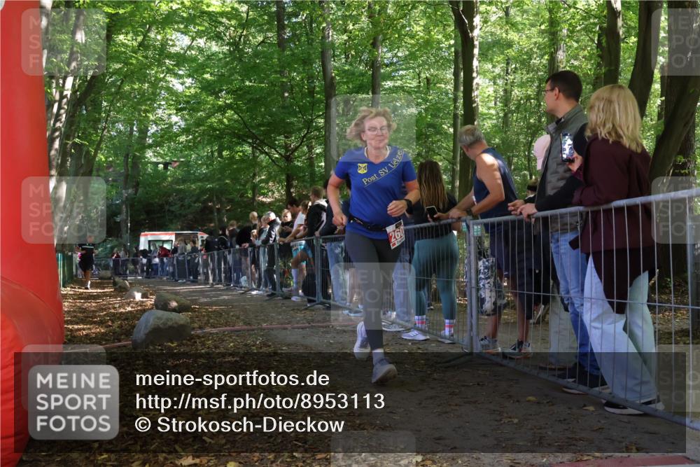 28.09.2025 - 33. Volkslauf durch das schöne Alstertal Strokosch-Dieckow http://msf.ph/oto/8953113 28.09.2025 12:28:43 Ziel 2602 meine-sportfotos.de