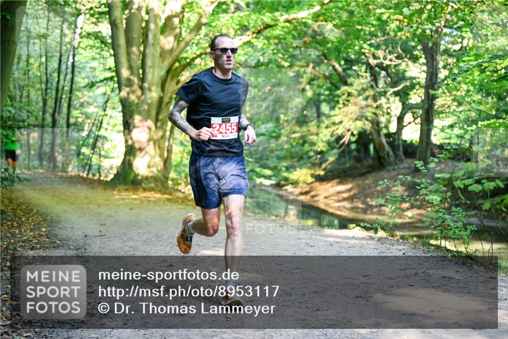 28.09.2025 - 33. Volkslauf durch das schöne Alstertal Dr. Thomas Lammeyer http://msf.ph/oto/8953117 28.09.2025 10:33:50 Laufen 2455 meine-sportfotos.de