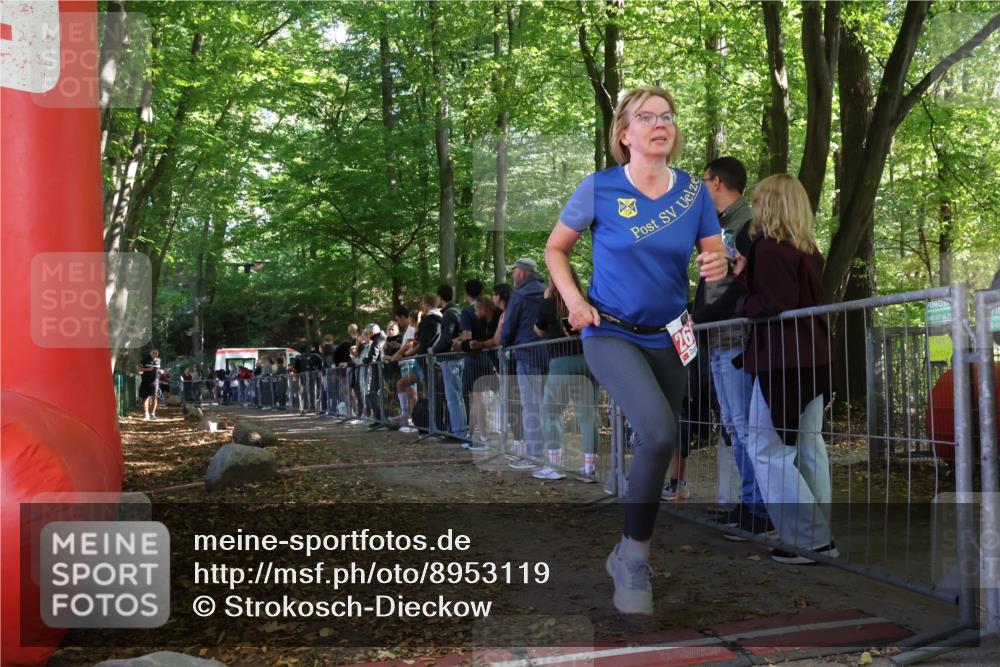 28.09.2025 - 33. Volkslauf durch das schöne Alstertal Strokosch-Dieckow http://msf.ph/oto/8953119 28.09.2025 12:28:44 Ziel  meine-sportfotos.de